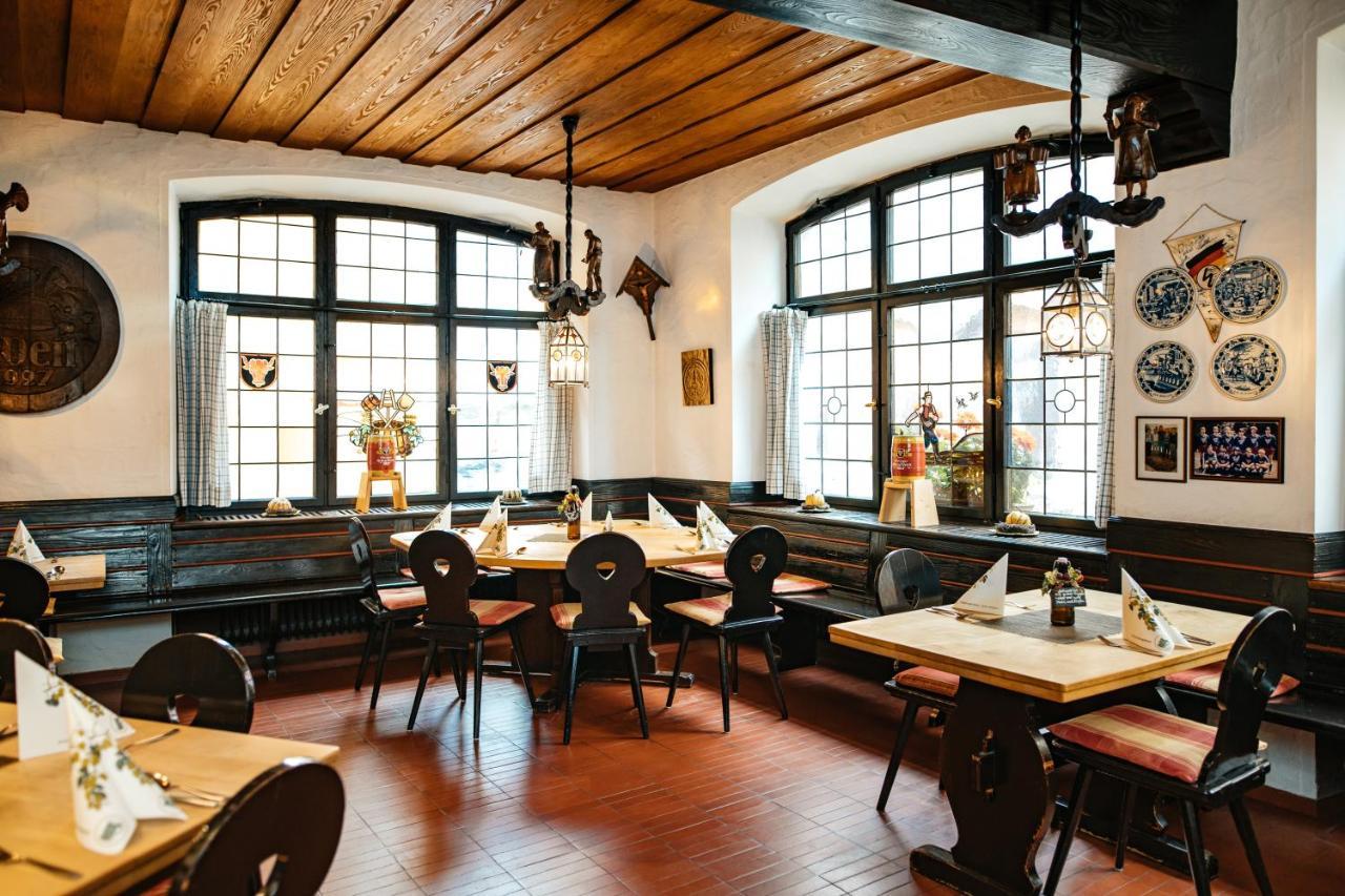Brauereigasthof-Hotel Roter Ochsen Елванген Екстериор снимка